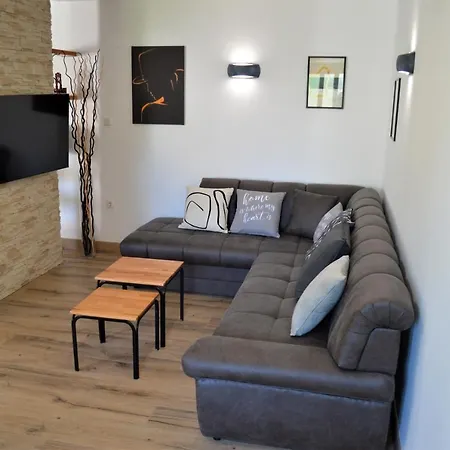 Kuca Za Odmor Gino Prázdninový dům Šajini